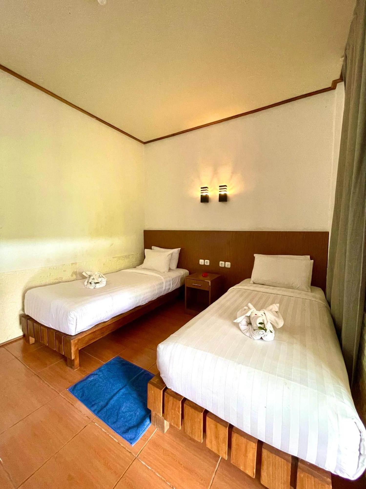 Wah Resort Gili Trawangan Exterior photo
