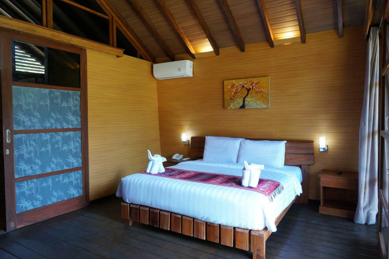Wah Resort Gili Trawangan Exterior photo